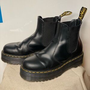 Dr. Martens 2976 Platform